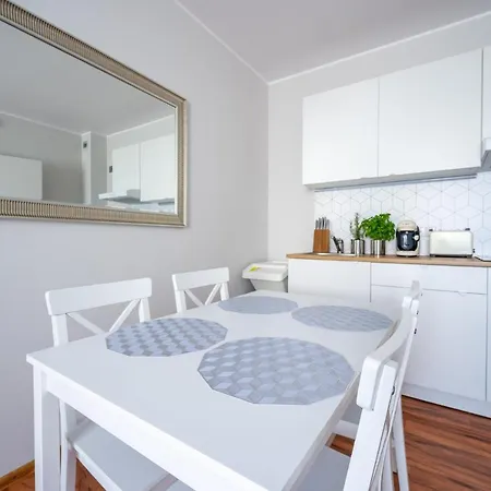 Seaesta - Komfortowe Pokoje I