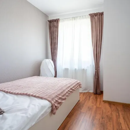 Seaesta - Komfortowe Pokoje I 3*