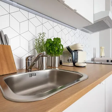 Seaesta - Komfortowe Pokoje I 3*